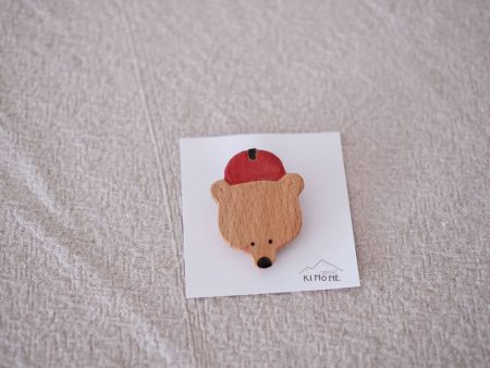 Bear brooch(apple) - By Japanese artist Kinone Online