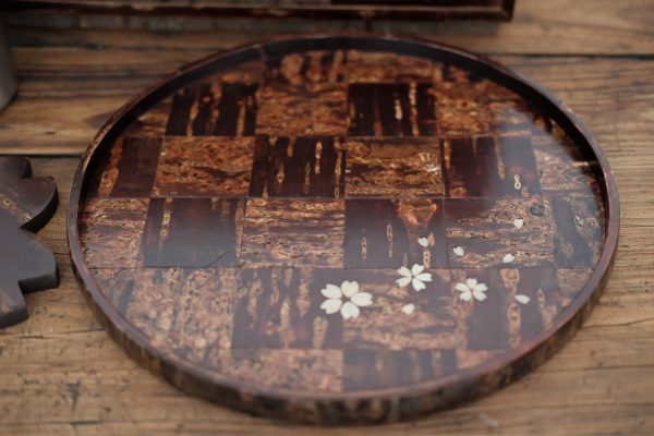 Yatsuyanagi Shell Inlay Sakura Round Tea Tray Checkered Pattern on Sale